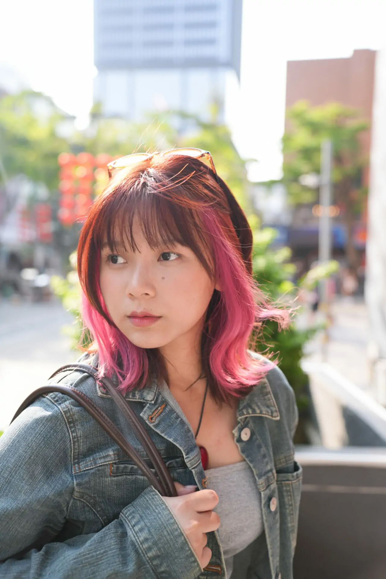 3 ไอเดียทำสีผมตามเทรนด์ Face-Framing